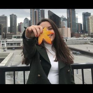 Meet your Posher, Kelley